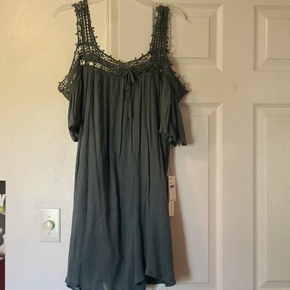 Women's shirt